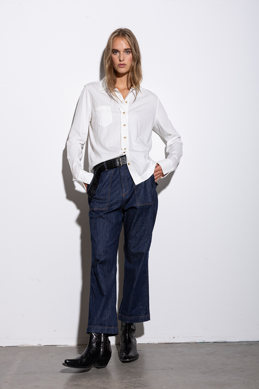 #farben_off-white
