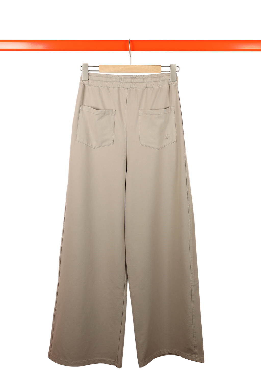 #farben_taupe