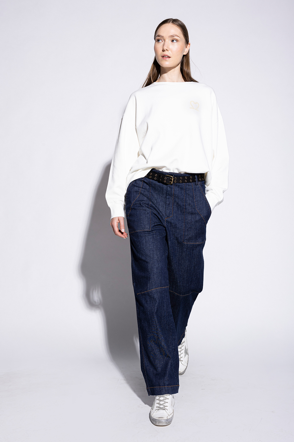 #farben_off-white
